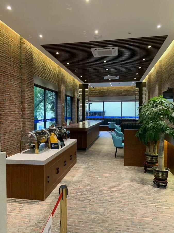 Guangzhou Fangyuan Hotel - - Free Shuttle Bus To Canton Fair Complex During 14Th Apr To 4Th May Εξωτερικό φωτογραφία